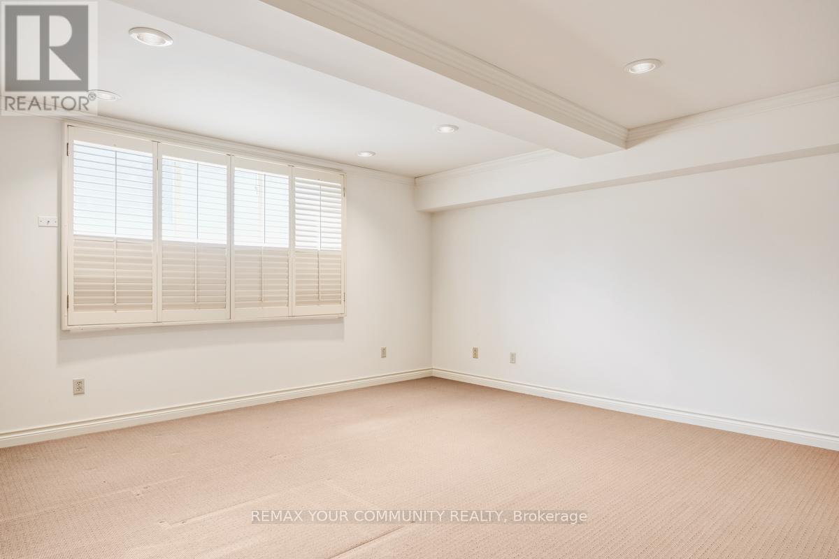 Lower - 27 Denham Drive, Richmond Hill, Ontario  L4C 6H6 - Photo 4 - N13154708
