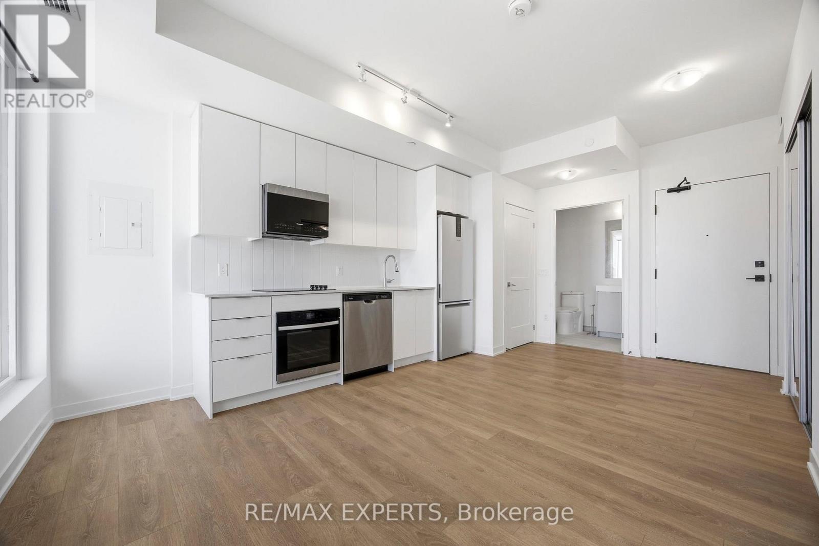 2004 - 474 Caldari Road, Vaughan, Ontario  L4K 0R5 - Photo 12 - N13154888