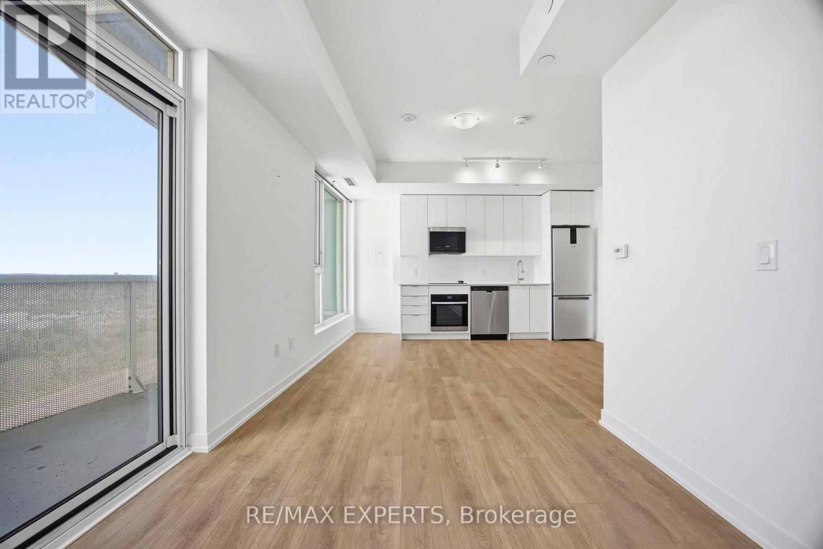 2004 - 474 Caldari Road, Vaughan, Ontario  L4K 0R5 - Photo 19 - N13154888