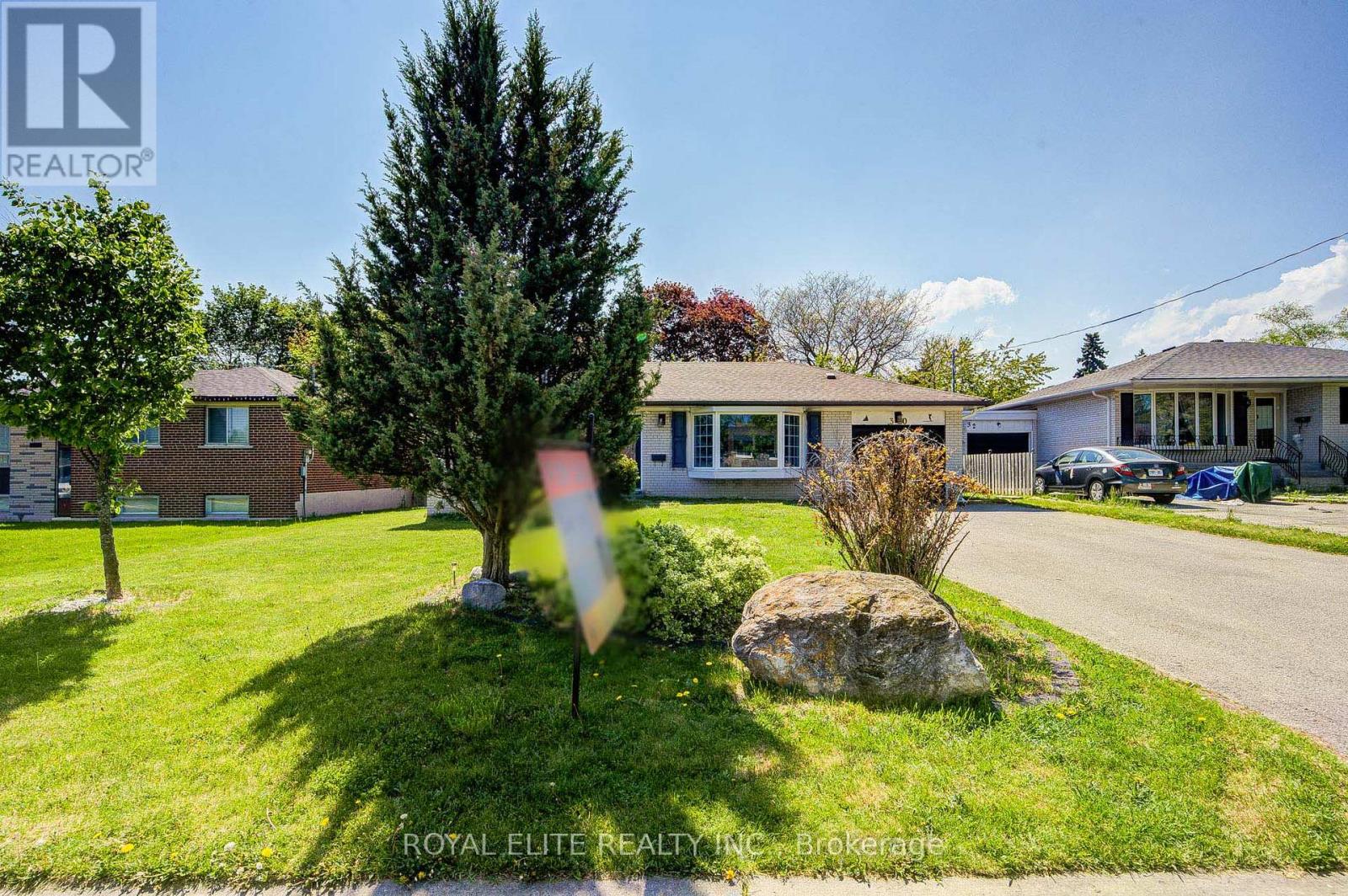 30 Alanadale Avenue, Markham, Ontario  L3P 1S3 - Photo 2 - N13154890