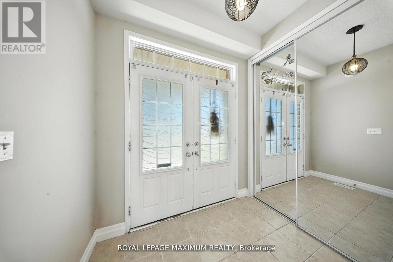 80 Cauthers Crescent, New Tecumseth, Ontario  L9R 0L2 - Photo 4 - N13154974