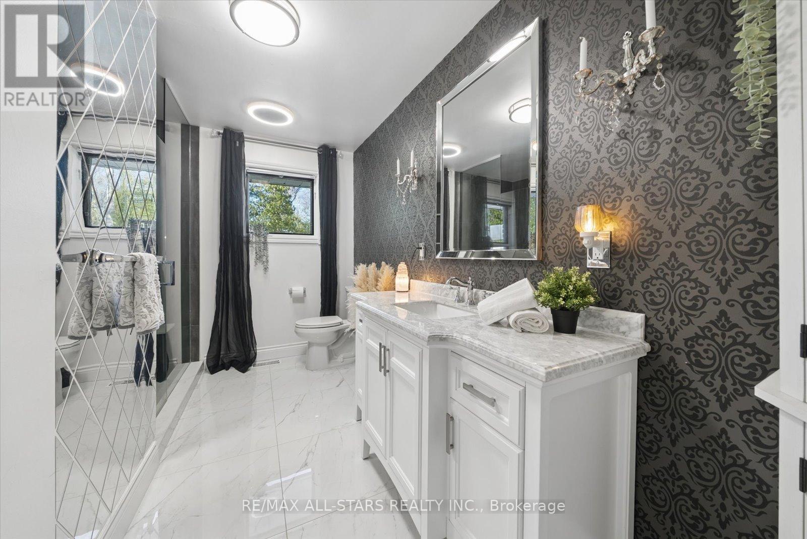 127 Pinecrest Road, Georgina, Ontario  L0E 1N0 - Photo 22 - N13154980