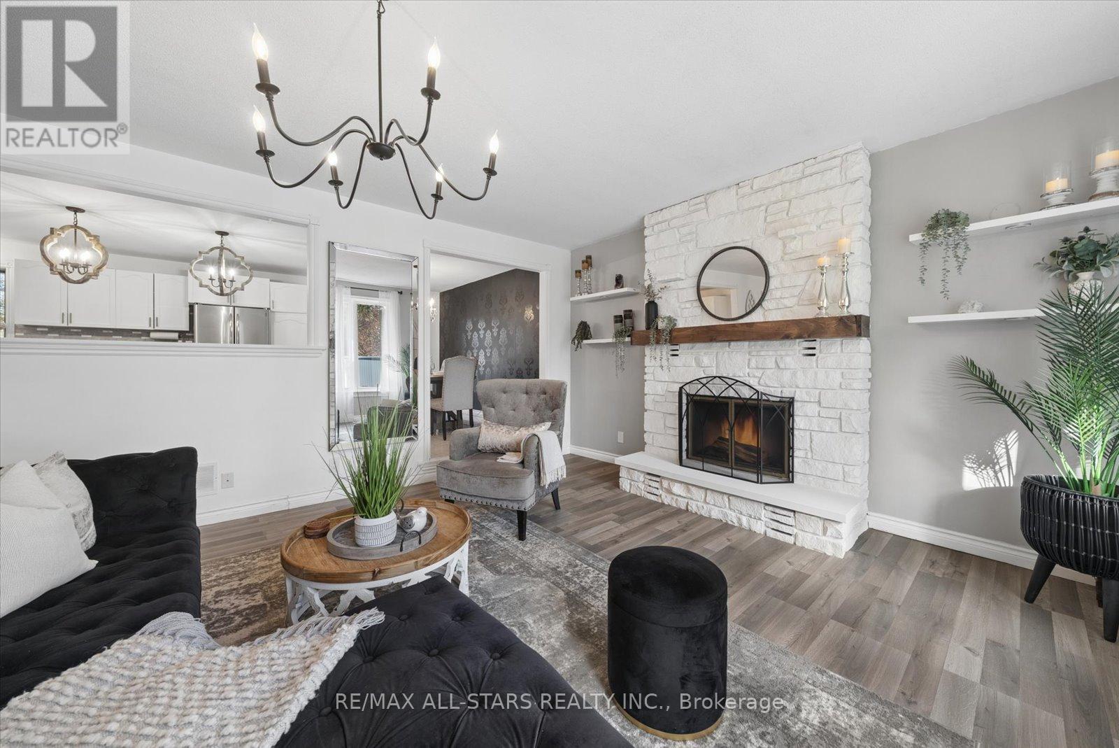 127 Pinecrest Road, Georgina, Ontario  L0E 1N0 - Photo 8 - N13154980