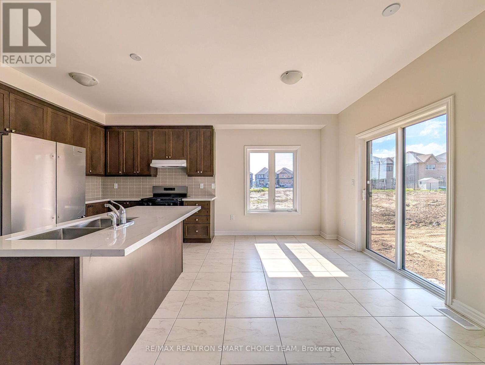 12 Fenn Crescent, New Tecumseth, Ontario  L9R 0X1 - Photo 10 - N13154996
