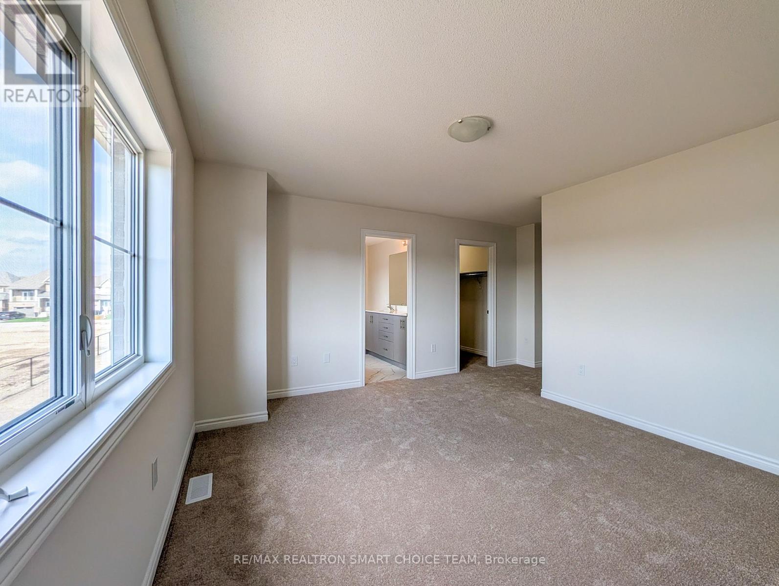12 Fenn Crescent, New Tecumseth, Ontario  L9R 0X1 - Photo 35 - N13154996
