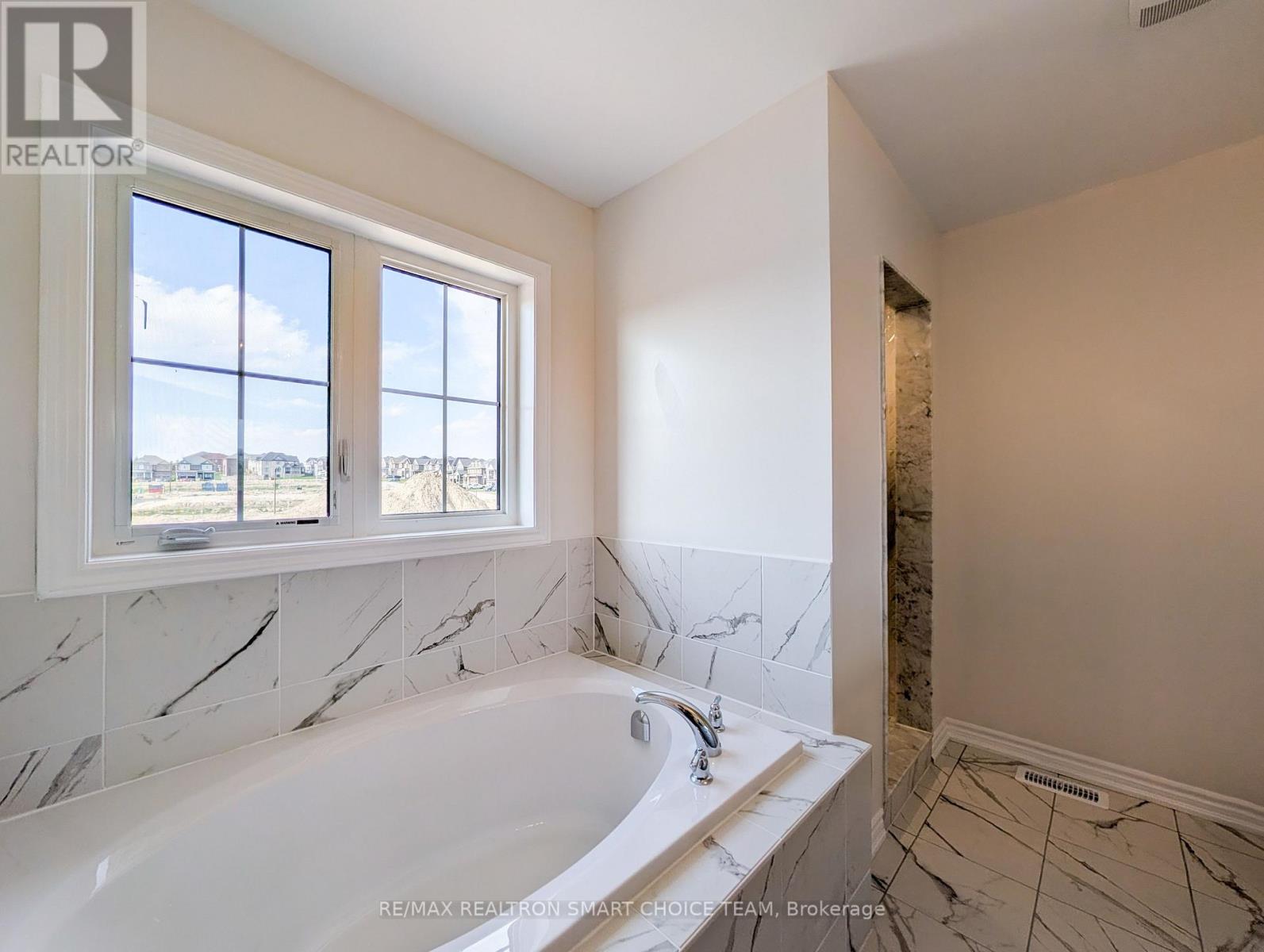 12 Fenn Crescent, New Tecumseth, Ontario  L9R 0X1 - Photo 39 - N13154996