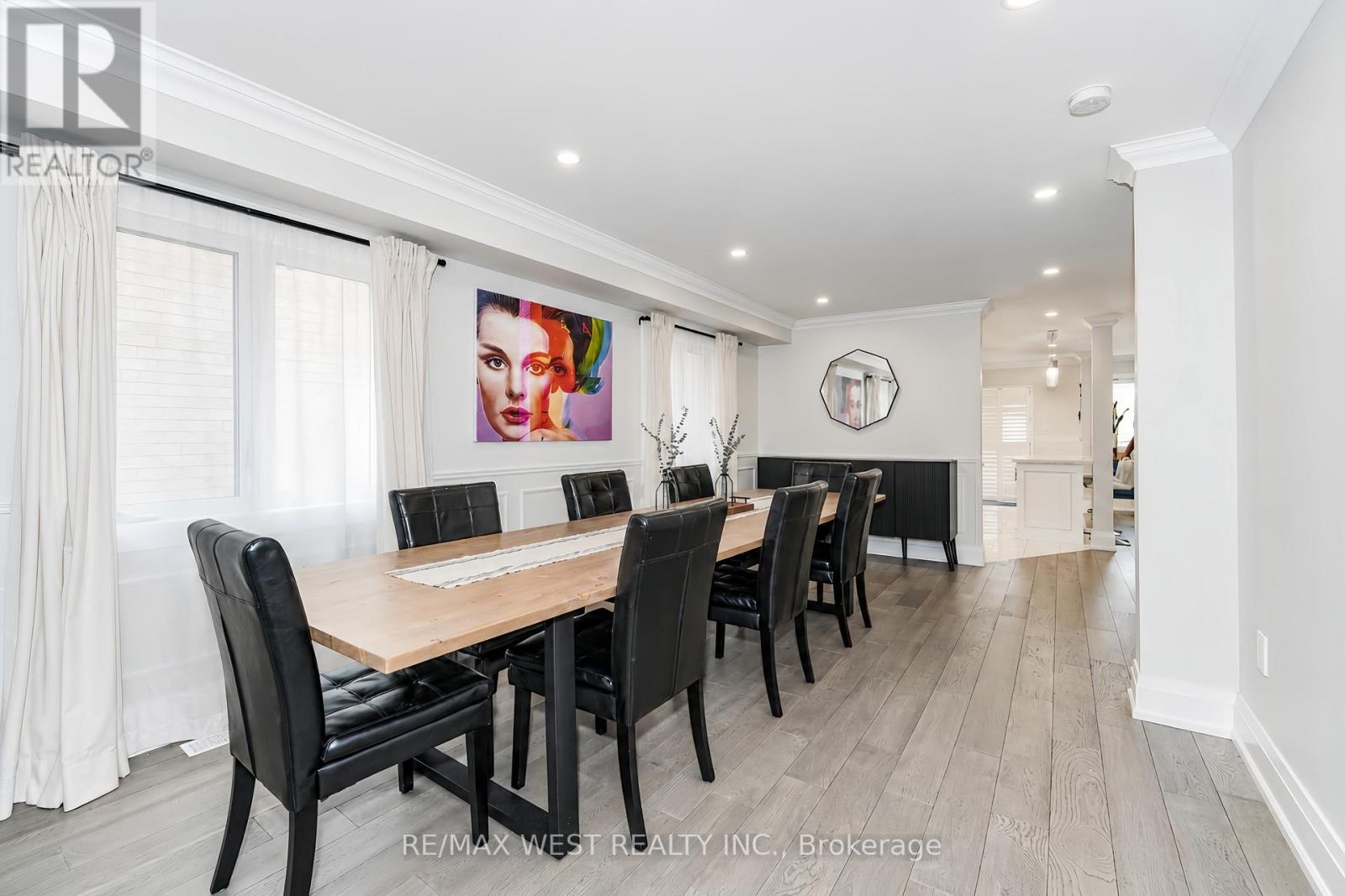 166 Richardson Crescent, Bradford West Gwillimbury, Ontario  L3Z 0N5 - Photo 3 - N13155054