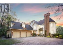 4 MILLS CIRCLE, Springwater, Ontario