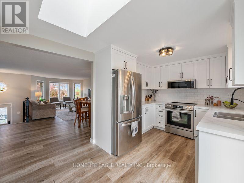 18 Nugent Court, Barrie (Northwest), Ontario  L4N 7A9 - Photo 7 - S13155082