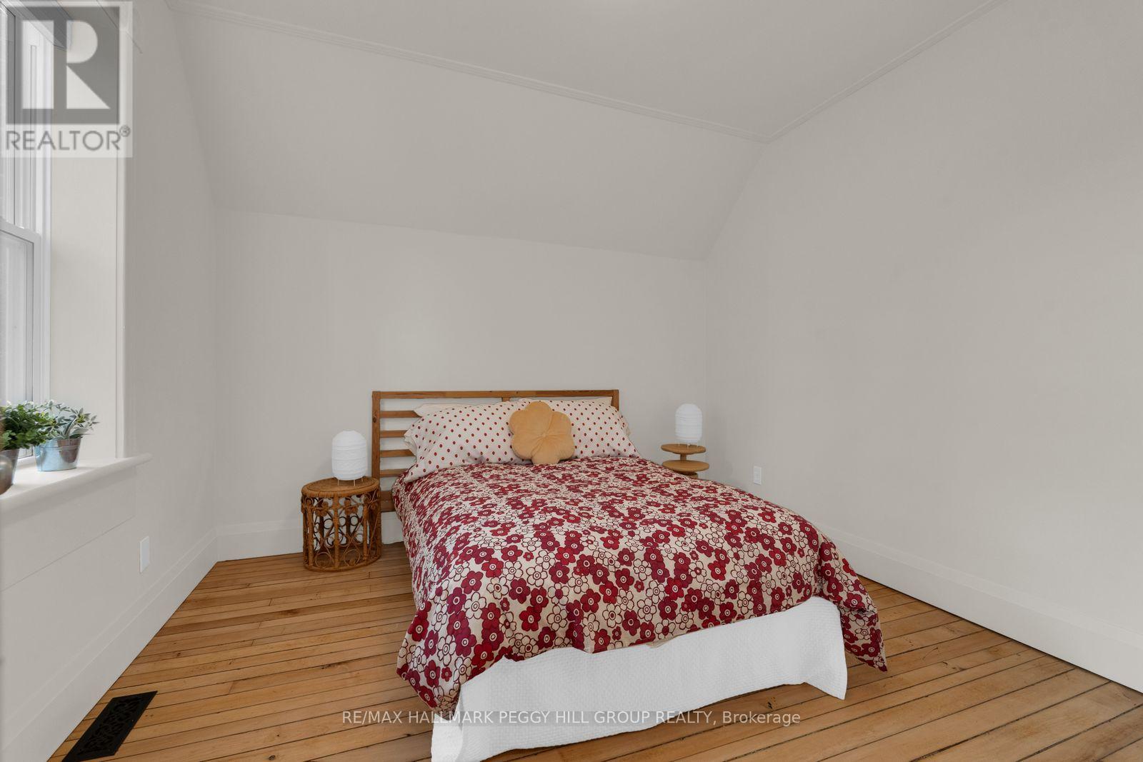 10195 Highway 12 W, Oro-Medonte, Ontario  L0K 1E0 - Photo 16 - S13155114