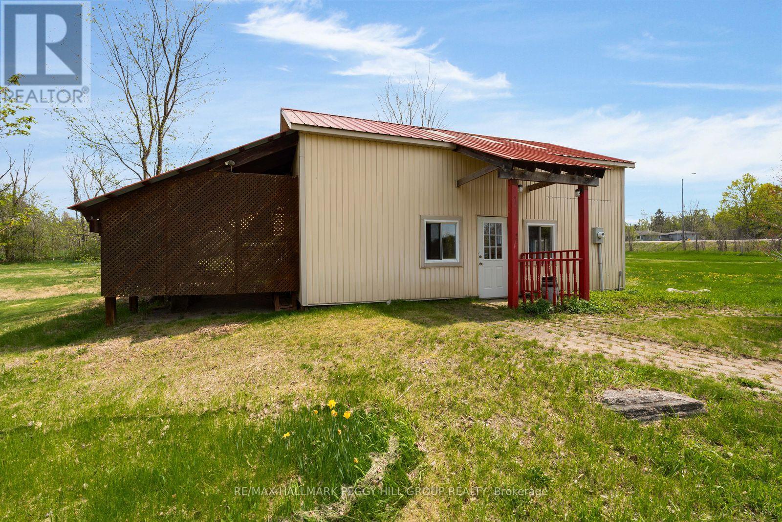 10195 Highway 12 W, Oro-Medonte, Ontario  L0K 1E0 - Photo 32 - S13155114