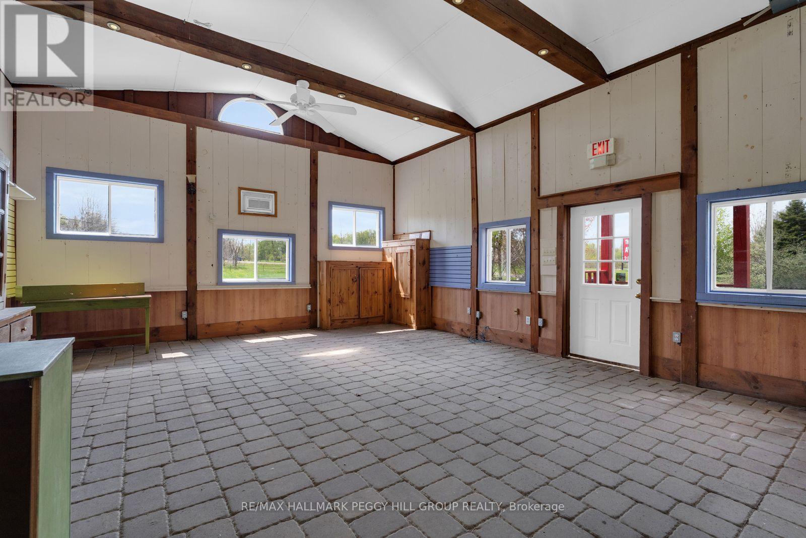 10195 Highway 12 W, Oro-Medonte, Ontario  L0K 1E0 - Photo 34 - S13155114