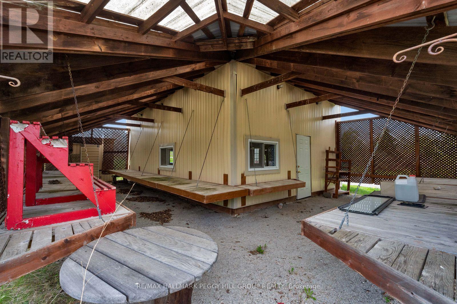 10195 Highway 12 W, Oro-Medonte, Ontario  L0K 1E0 - Photo 36 - S13155114
