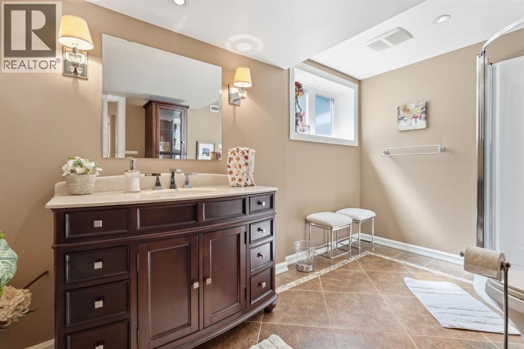 1128 Kildonan Place SW, Calgary, Alberta  T2V 4B1 - Photo 37 - A2312957