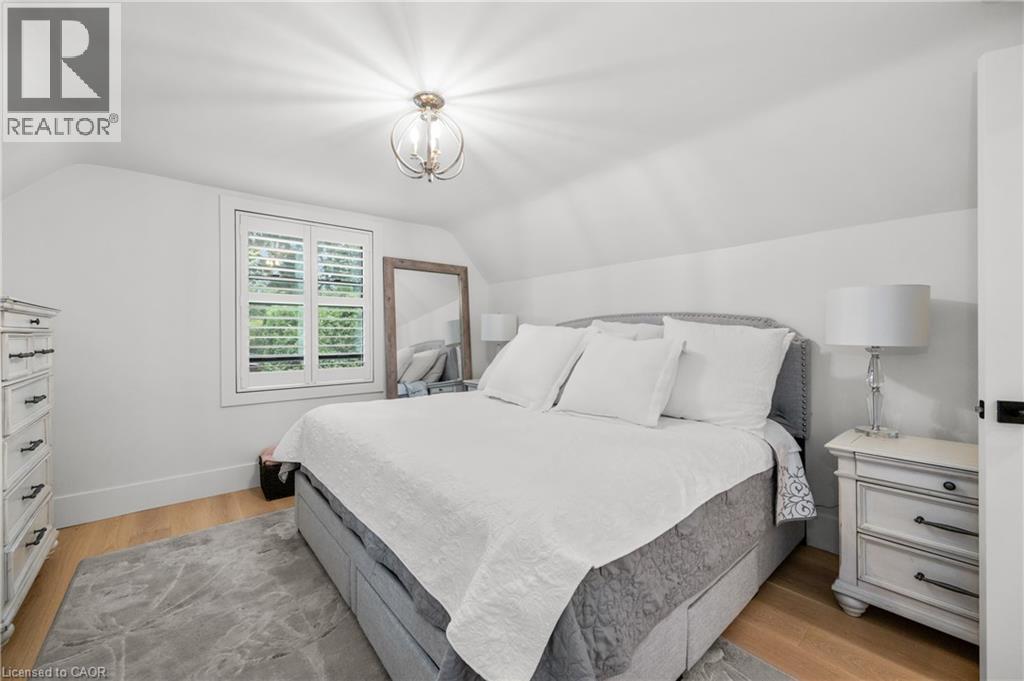 1390 Halifax Place, Burlington, Ontario  L7S 1J6 - Photo 18 - 40832233
