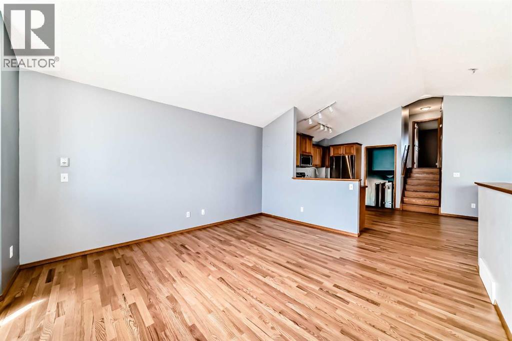 17 Ross Place, Crossfield, Alberta  T0M 0S0 - Photo 10 - A2313239