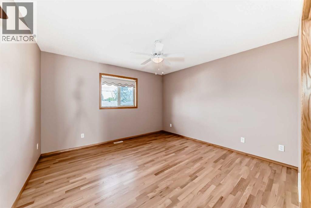 17 Ross Place, Crossfield, Alberta  T0M 0S0 - Photo 11 - A2313239