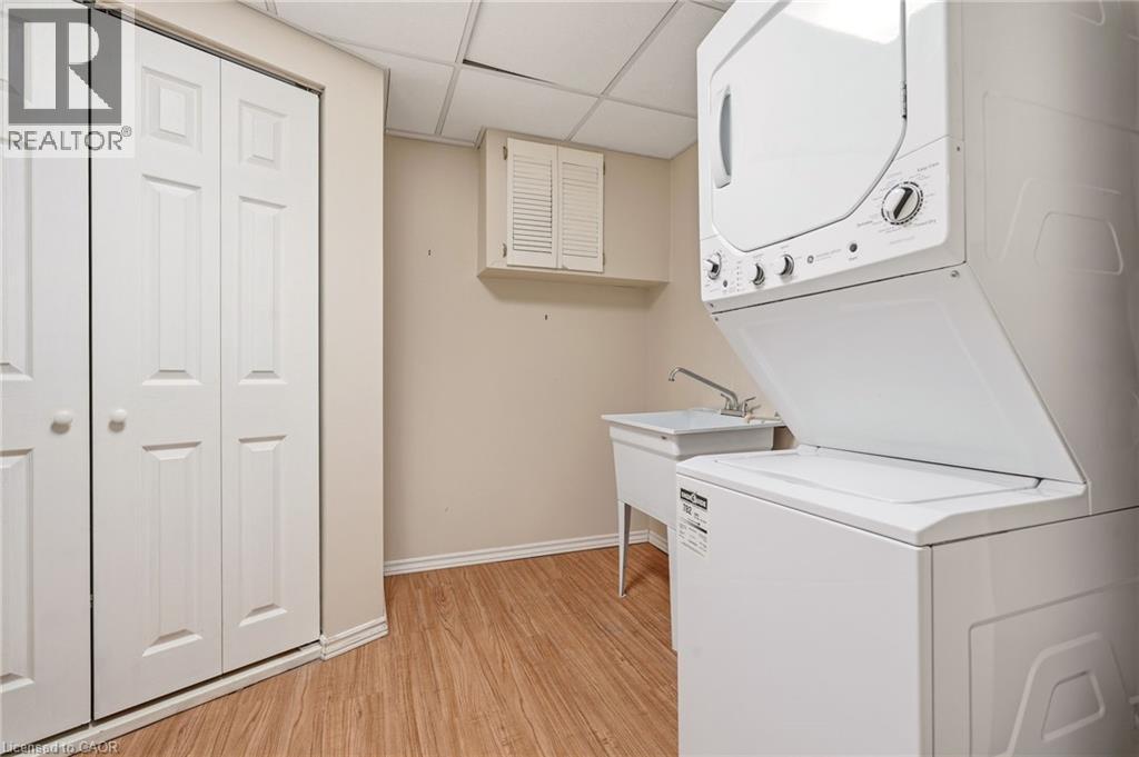 1 Tomahawk Drive, Grimsby, Ontario  L3M 5G4 - Photo 32 - 40831873