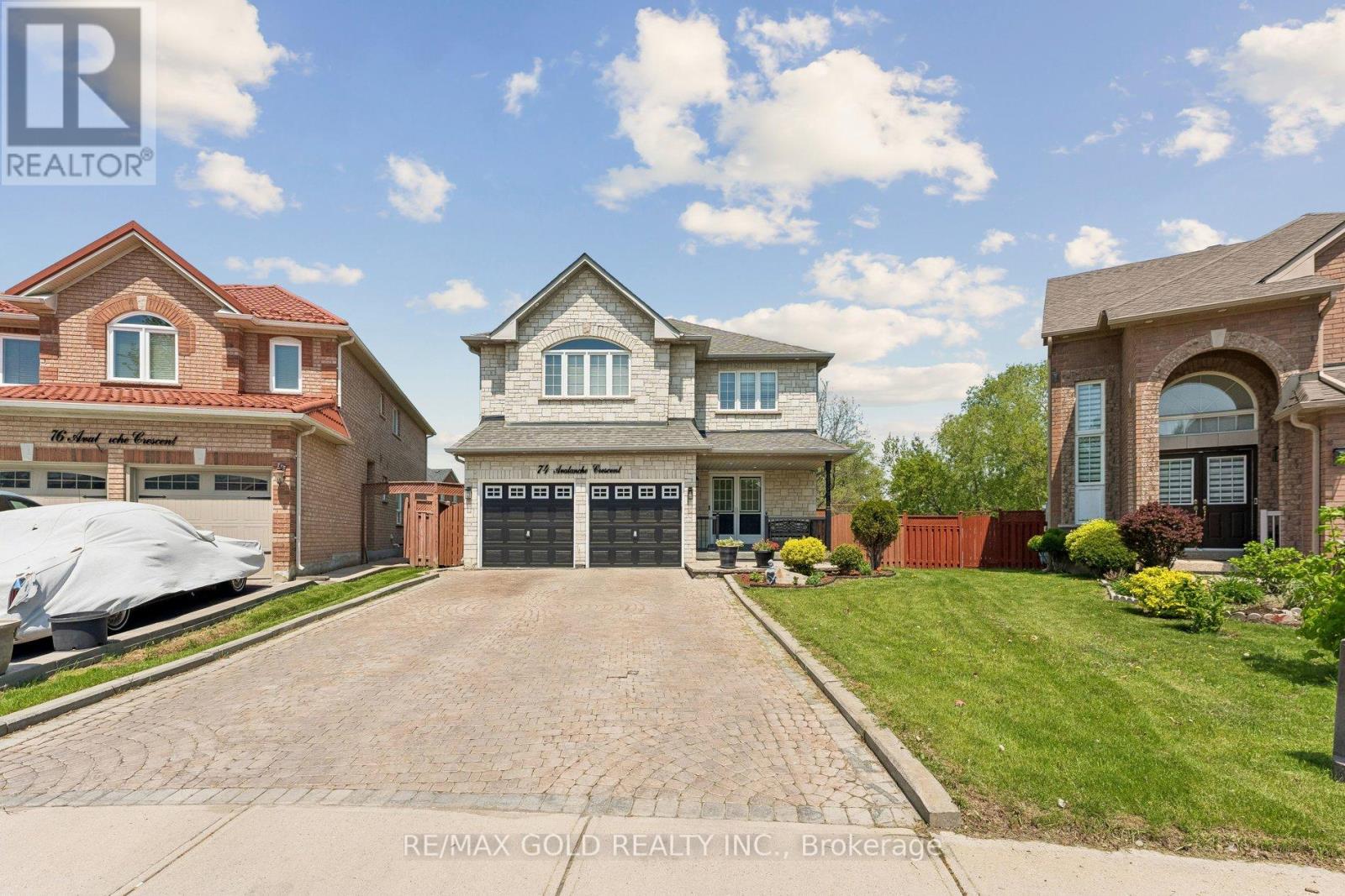 74 AVALANCHE CRESCENT