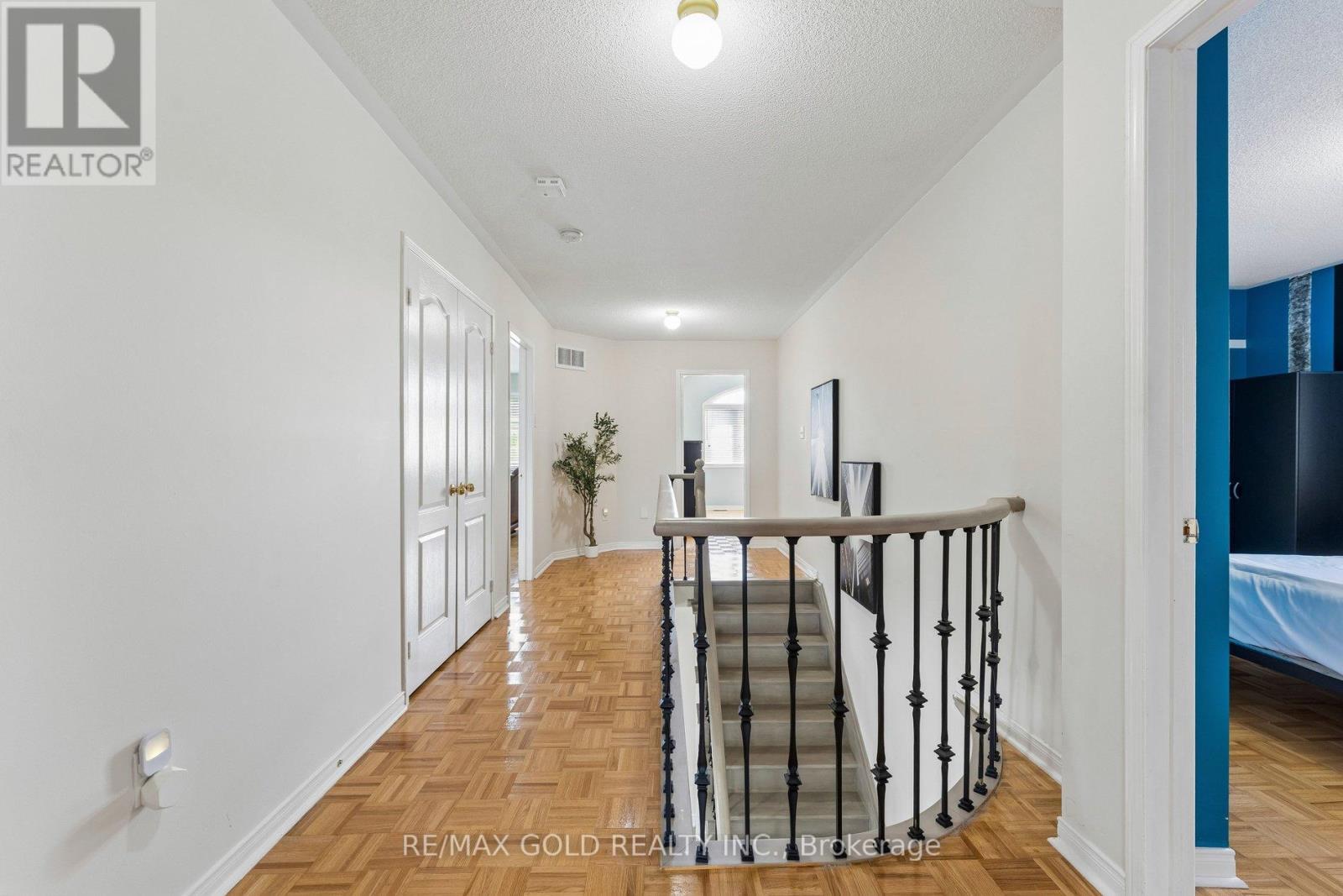 74 Avalanche Crescent, Brampton, Ontario  L6P 1L8 - Photo 16 - W13154750
