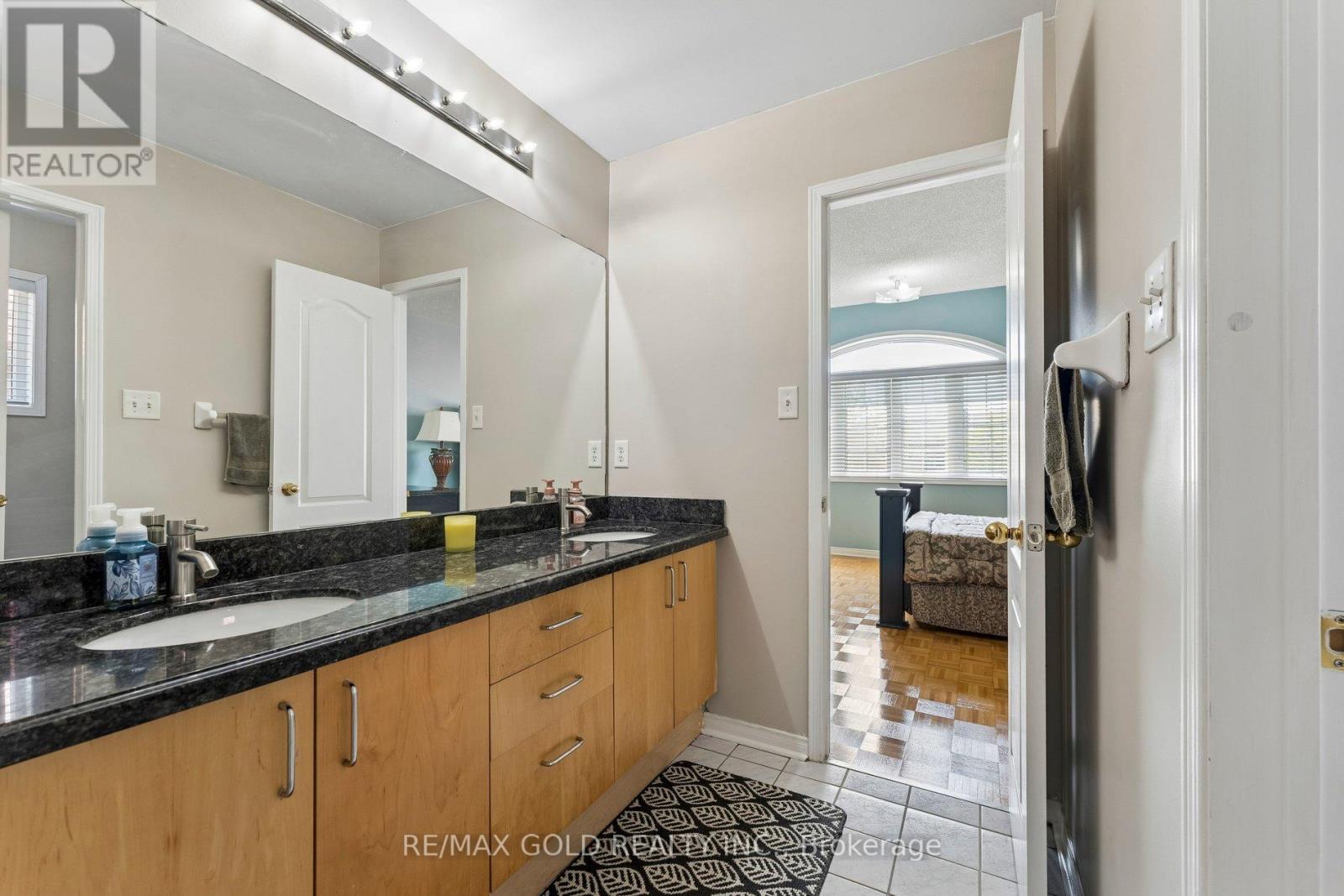 74 Avalanche Crescent, Brampton, Ontario  L6P 1L8 - Photo 31 - W13154750
