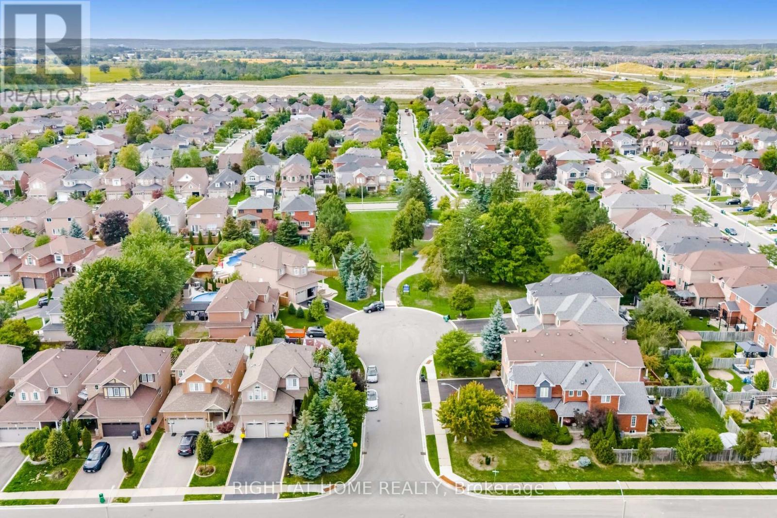 2 Melrose Gardens, Brampton, Ontario  L7A 1J7 - Photo 47 - W13154762