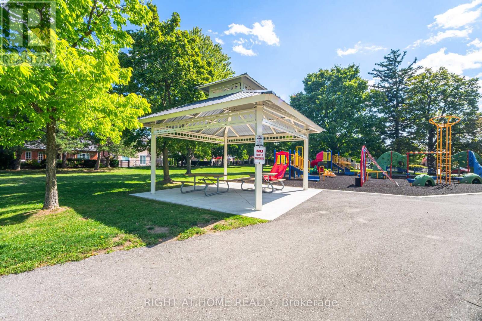 2 Melrose Gardens, Brampton, Ontario  L7A 1J7 - Photo 50 - W13154762