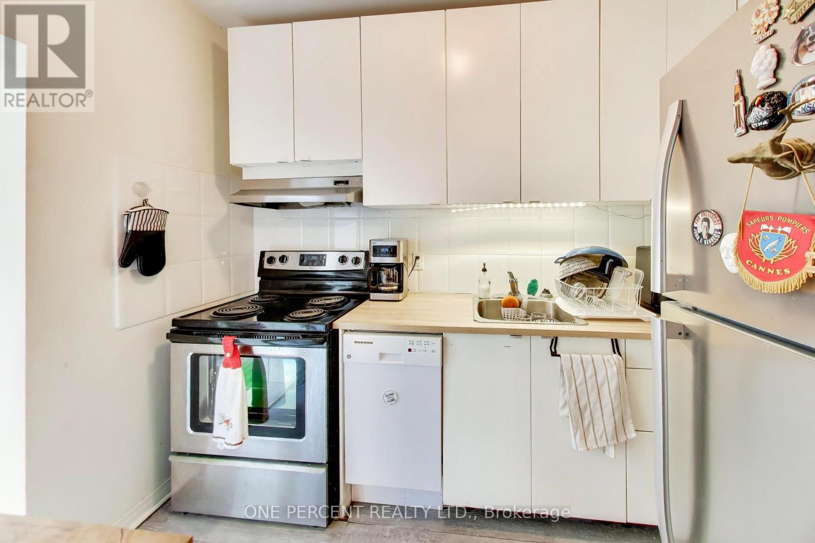 252 Wright Avenue, Toronto, Ontario M6R 1L5 - Photo 9 - W13154854