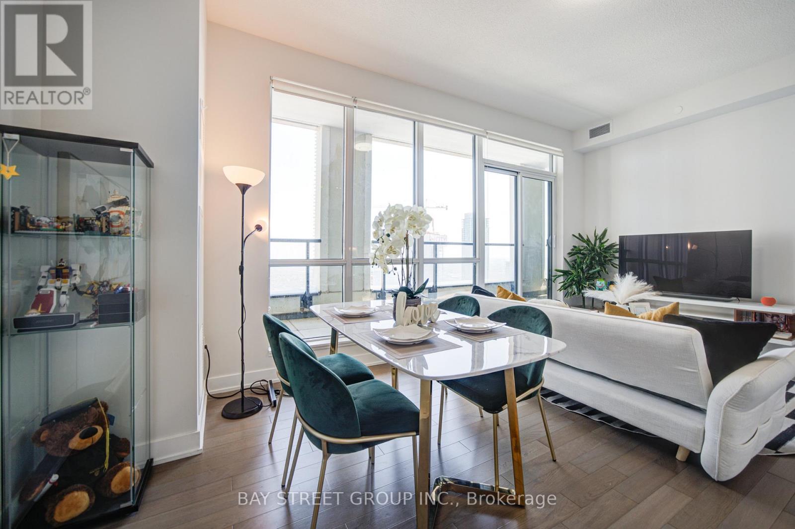 Lph 5 - 4055 Parkside Village Drive, Mississauga, Ontario  L5B 0K8 - Photo 12 - W13154940