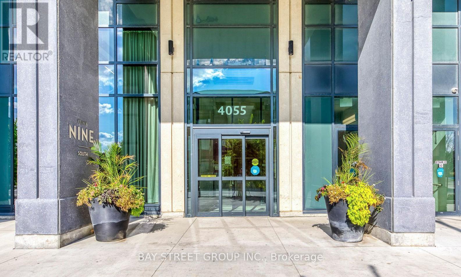Lph 5 - 4055 Parkside Village Drive, Mississauga, Ontario  L5B 0K8 - Photo 3 - W13154940
