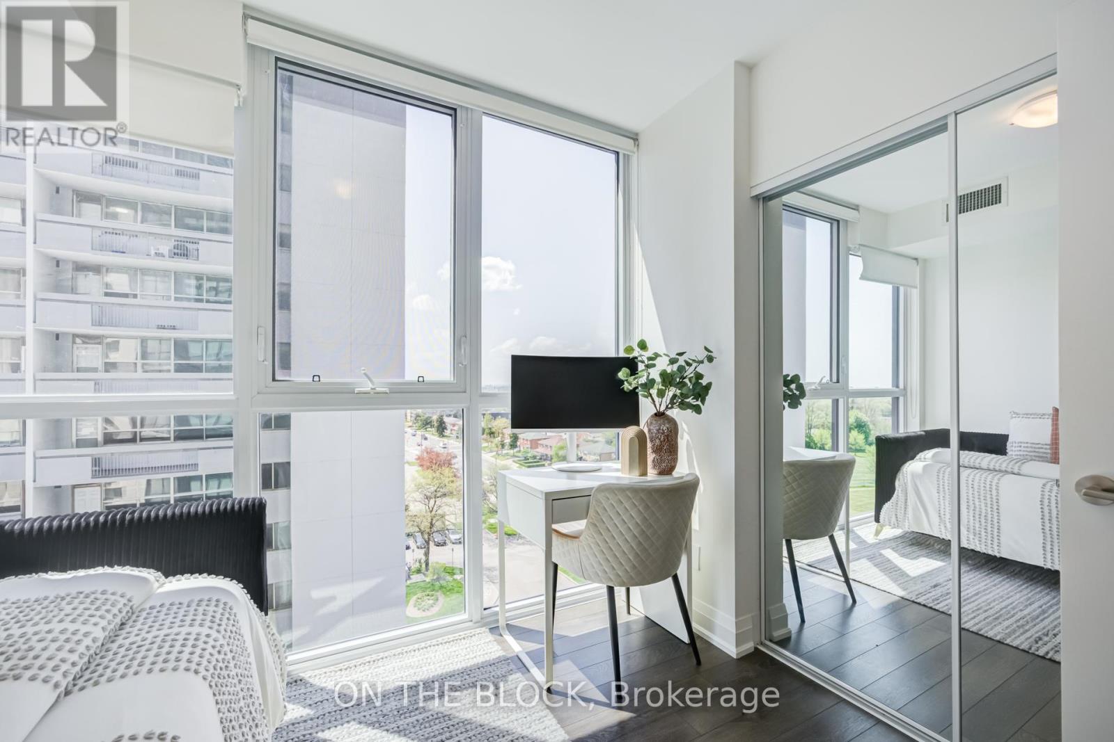 810 - 1461 Lawrence Avenue W, Toronto, Ontario  M6L 0A6 - Photo 17 - W13154952