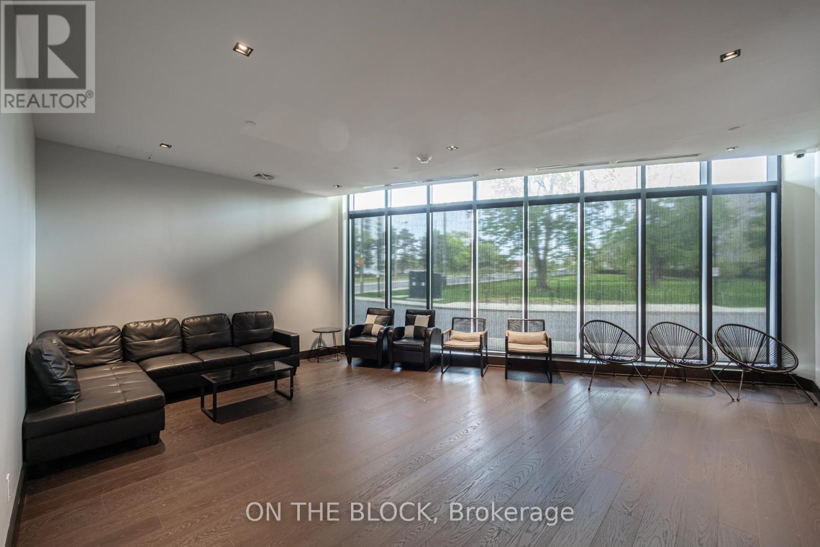 810 - 1461 Lawrence Avenue W, Toronto, Ontario  M6L 0A6 - Photo 31 - W13154952