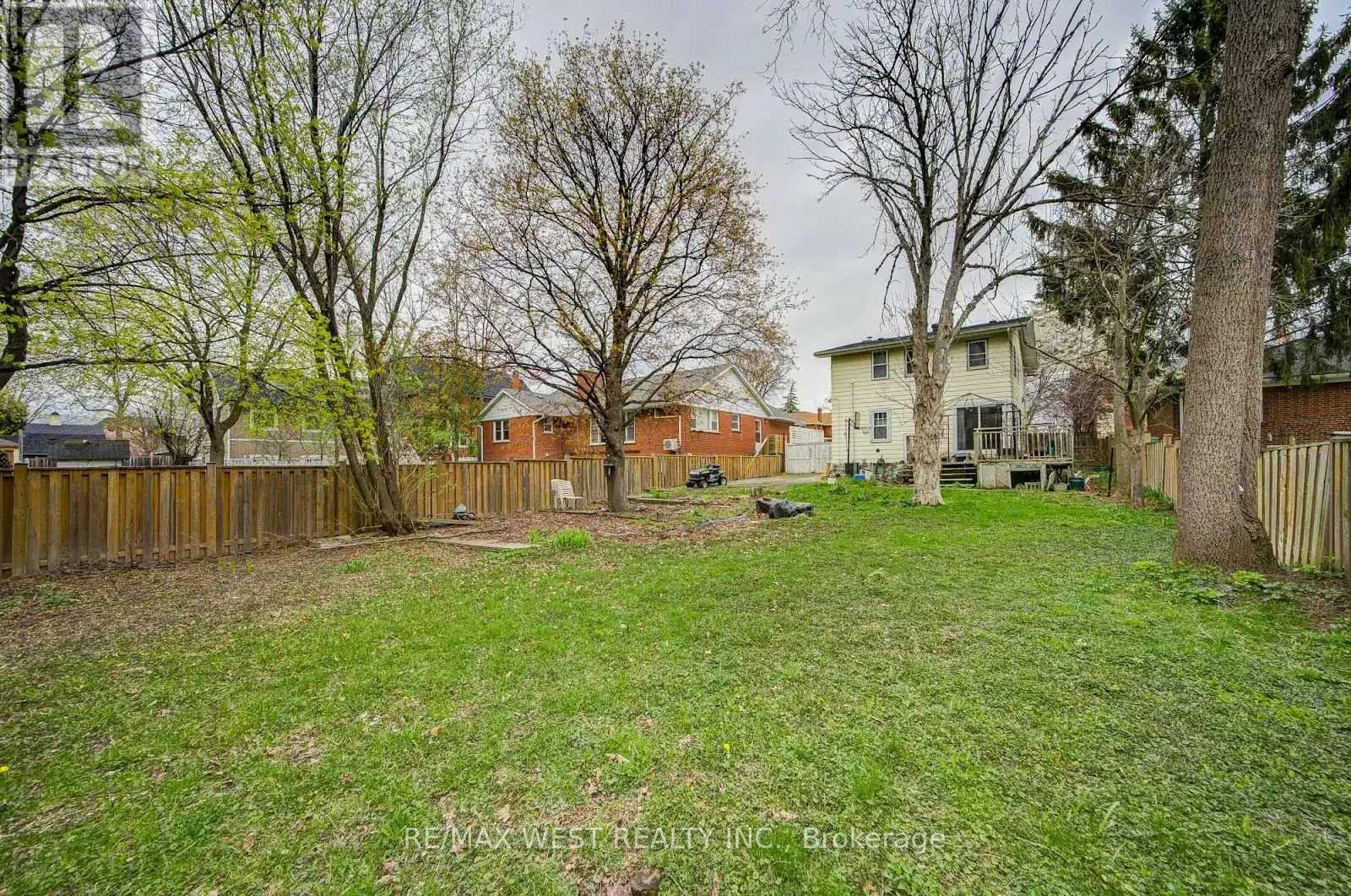 326 Queen Street S, Mississauga, Ontario  L5M 1M2 - Photo 25 - W13155102