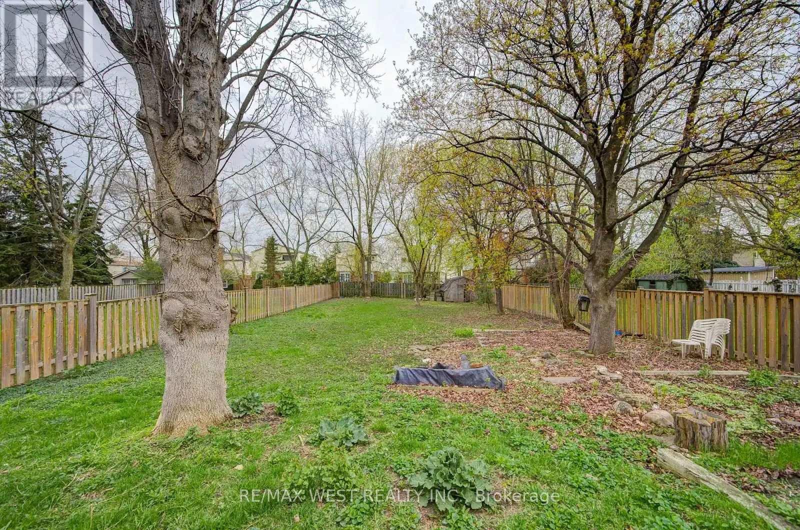 326 Queen Street S, Mississauga, Ontario  L5M 1M2 - Photo 27 - W13155102