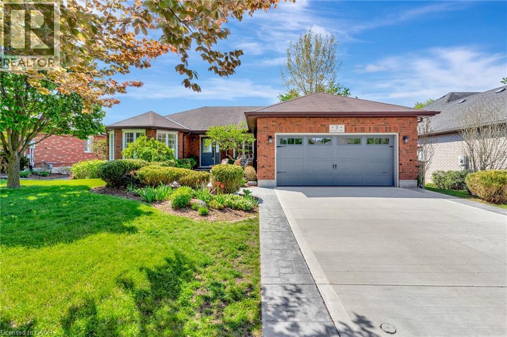 3 RUSSELL Crescent, St. George, Ontario