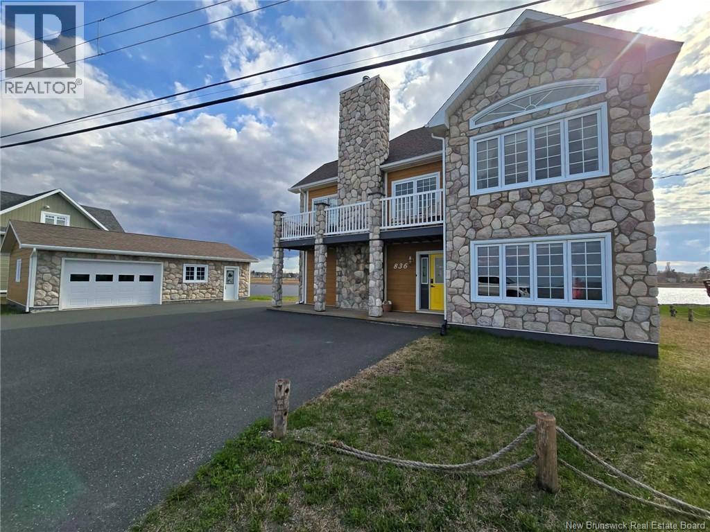 836 John Cormier, Beresford, New Brunswick  E8K 1W1 - Photo 1 - NB137041