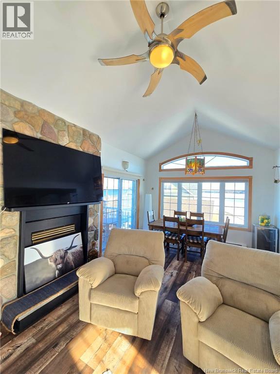 836 John Cormier, Beresford, New Brunswick  E8K 1W1 - Photo 25 - NB137041
