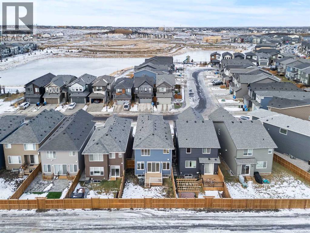 109 Mallard Grove SE, Calgary, Alberta T3S 0E2 - Photo 2 - A2297785