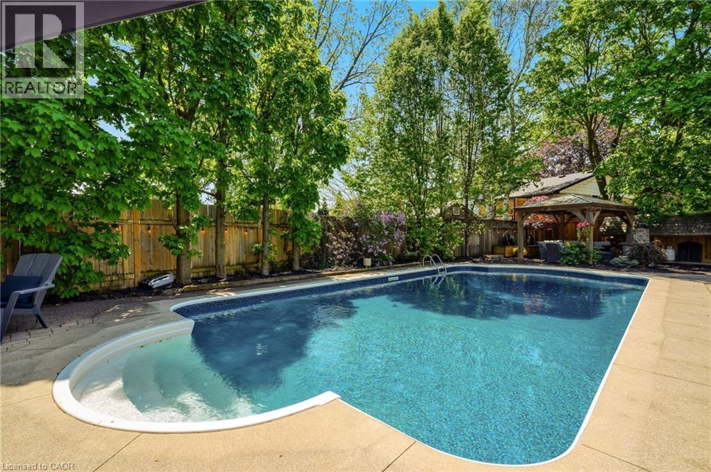 2207 Jester Court, Burlington, Ontario  L7P 3E8 - Photo 37 - 40832074