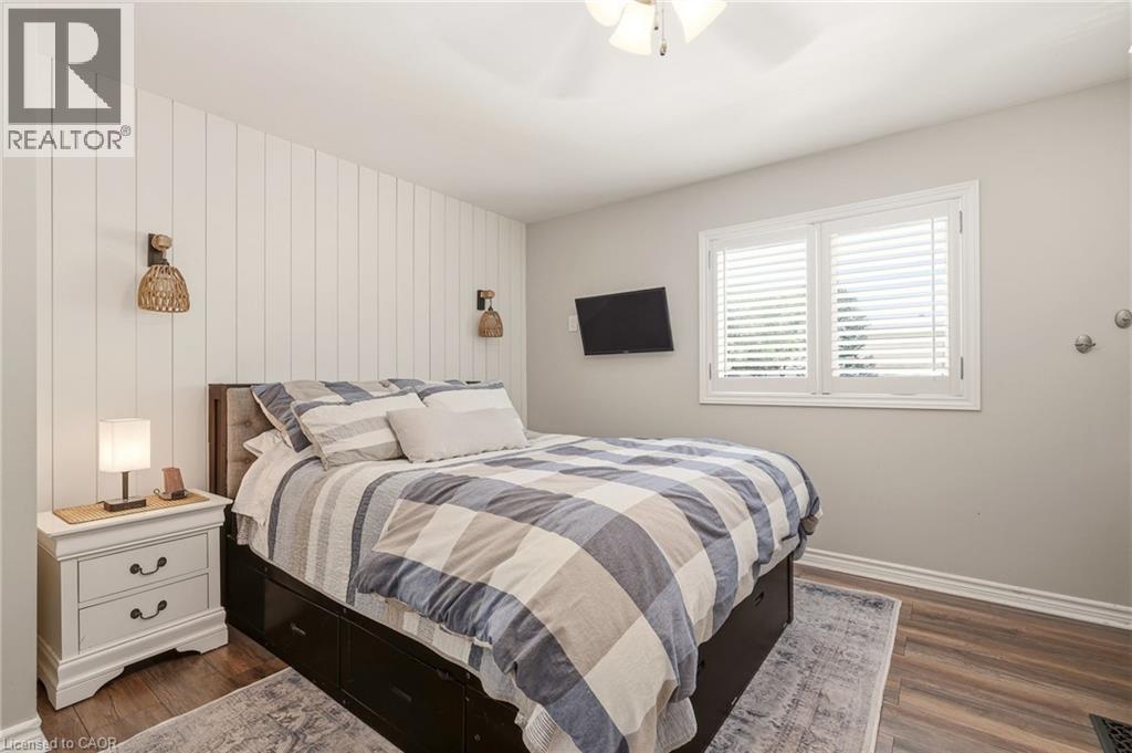 2207 Jester Court, Burlington, Ontario  L7P 3E8 - Photo 18 - 40832074