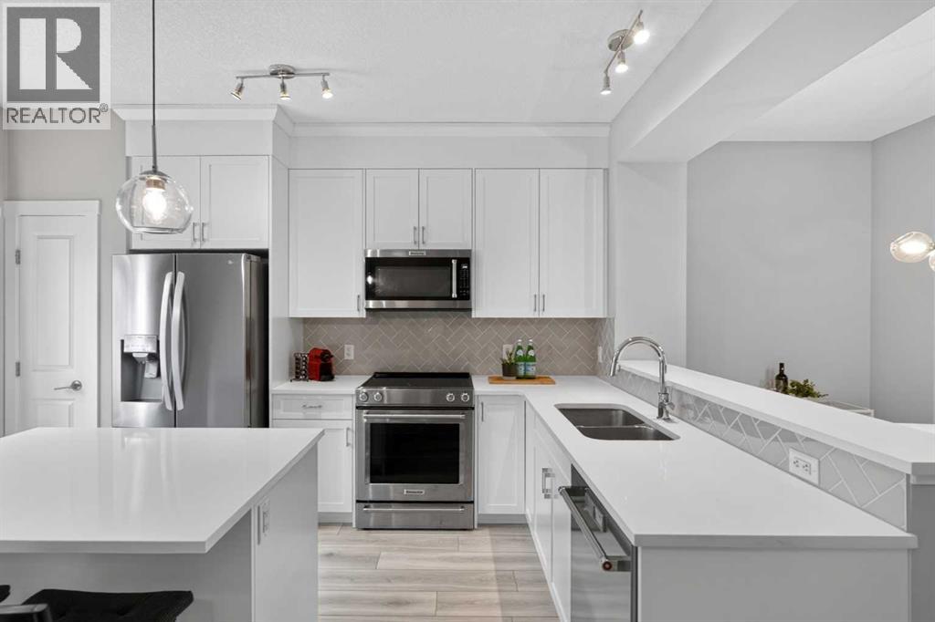 242 Livingston Common NE, Calgary, Alberta  T3P 1K1 - Photo 10 - A2312773
