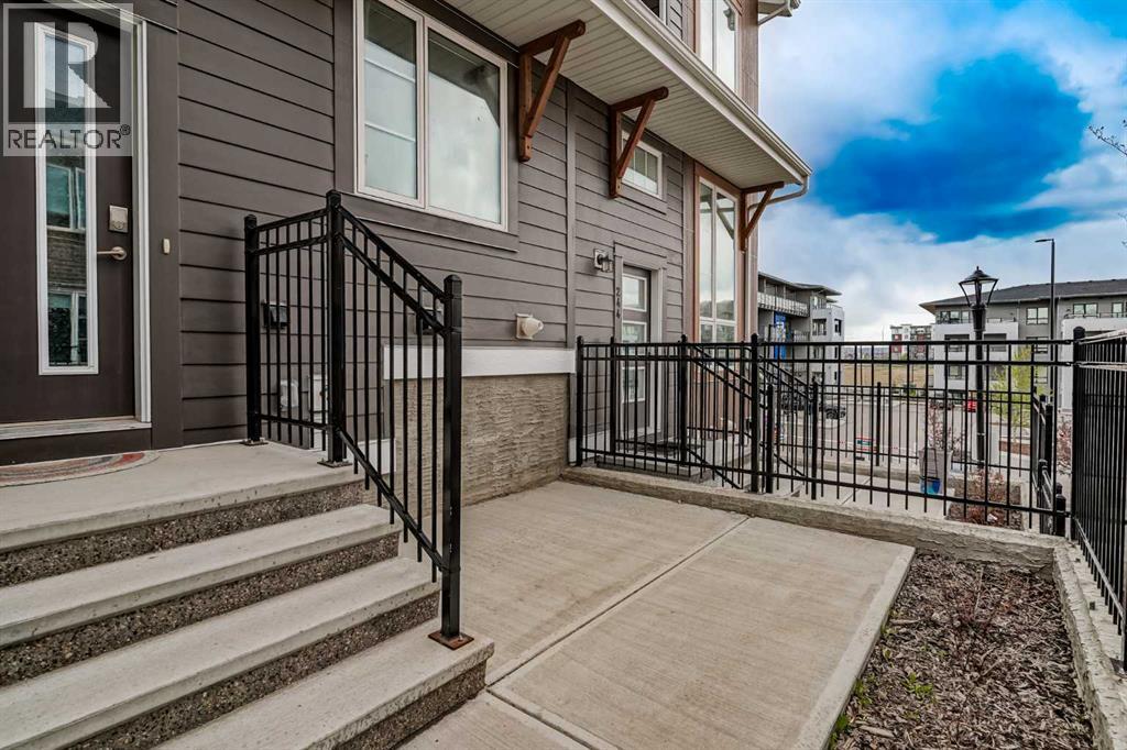 242 Livingston Common NE, Calgary, Alberta  T3P 1K1 - Photo 3 - A2312773