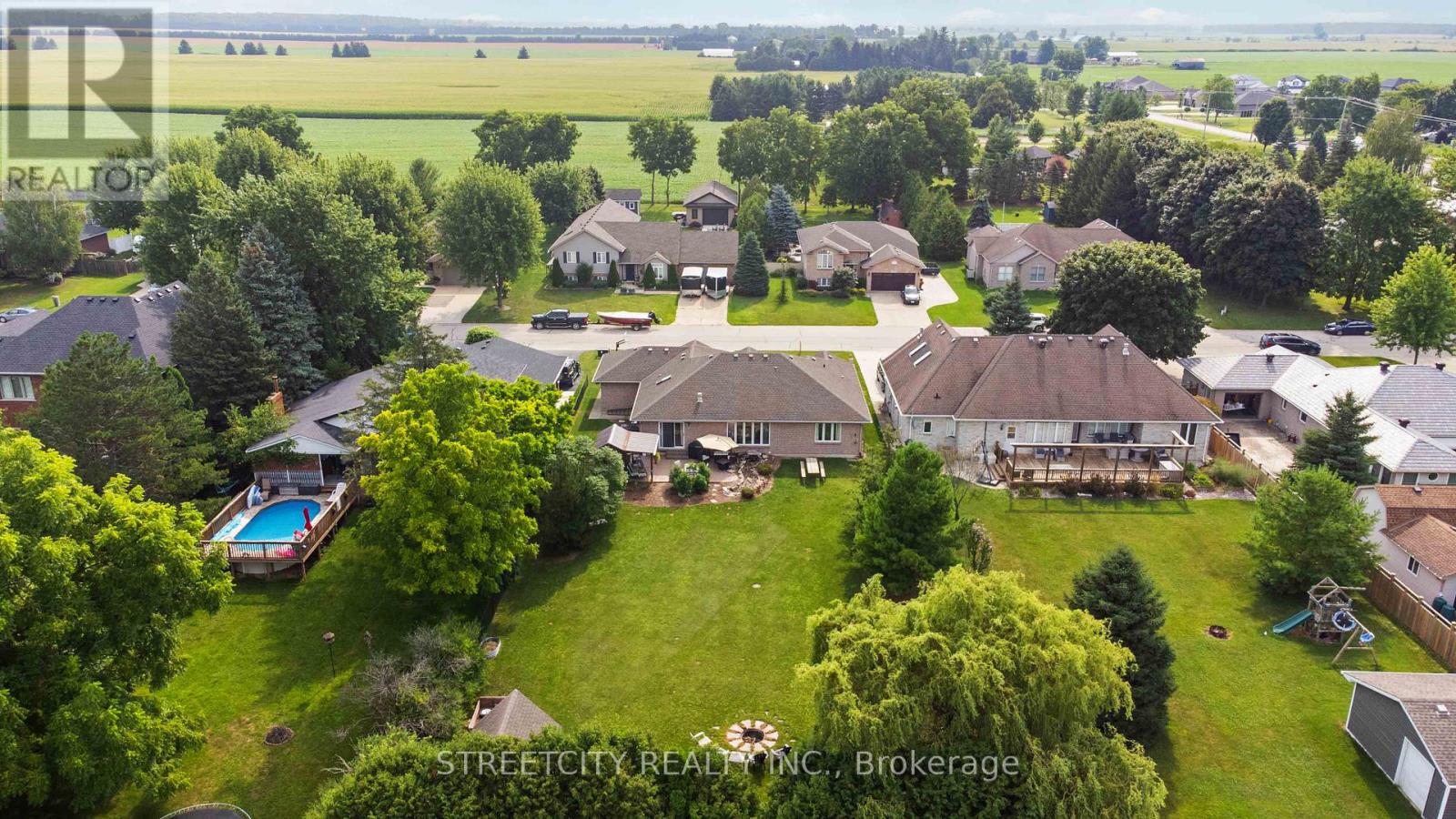727 Norman Street, Plympton-Wyoming, Ontario  N0N 1T0 - Photo 28 - X13155174