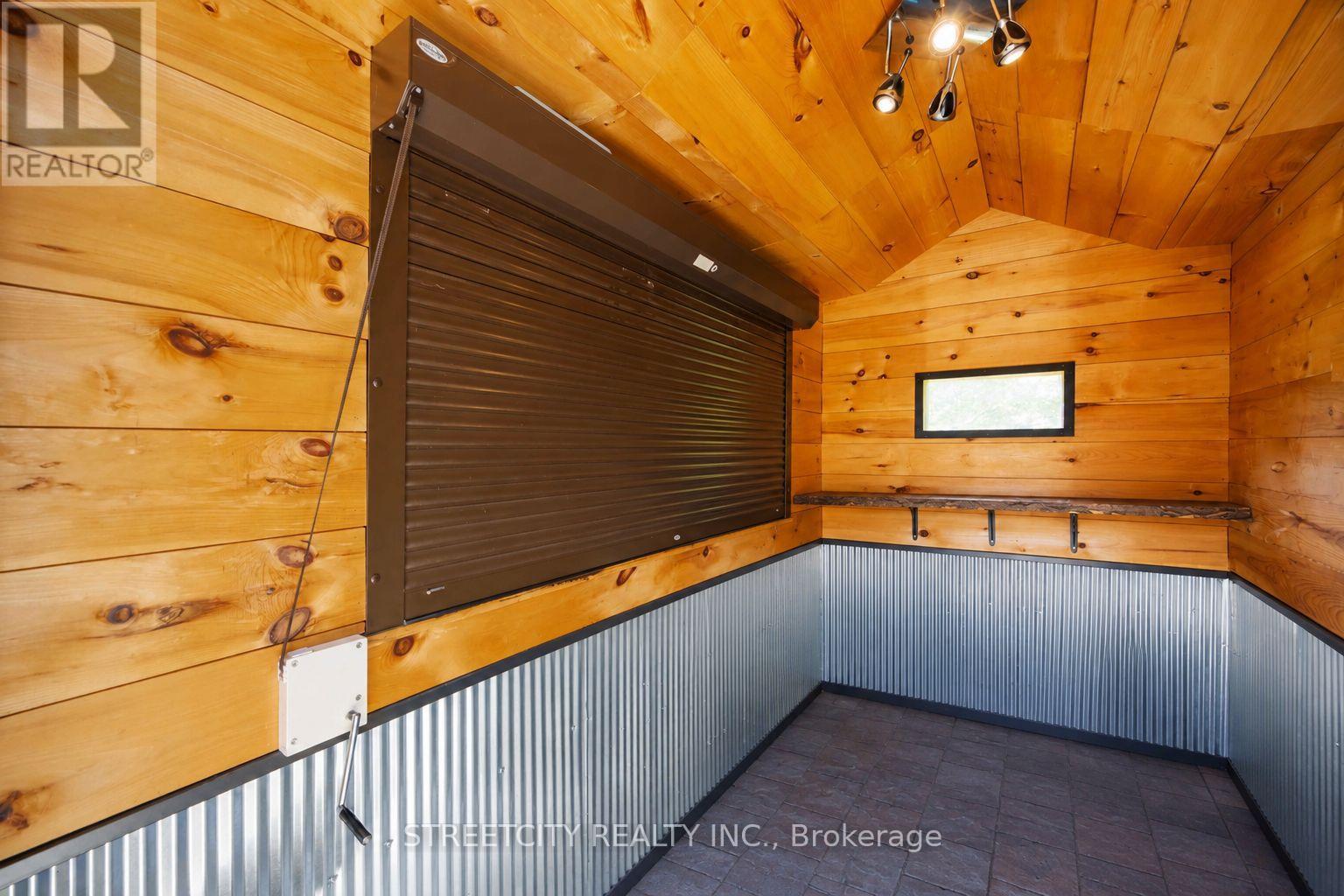 727 Norman Street, Plympton-Wyoming, Ontario  N0N 1T0 - Photo 6 - X13155174