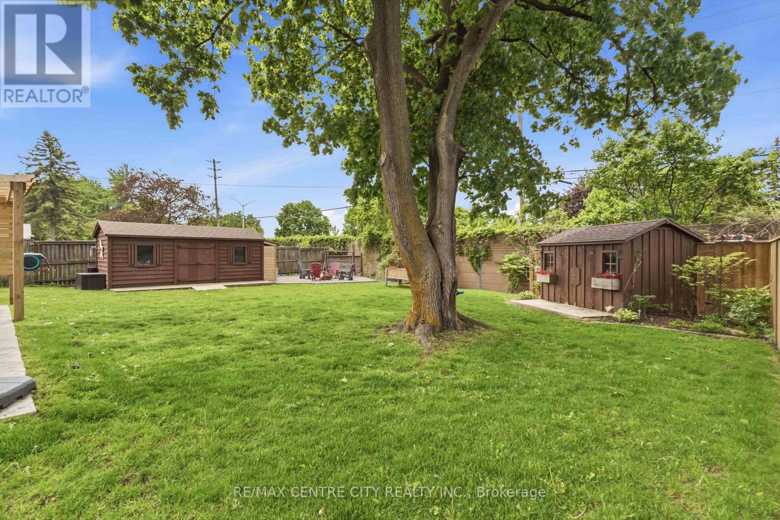 70 Brentwood Crescent, London North, Ontario  N6G 1X2 - Photo 48 - X13155200