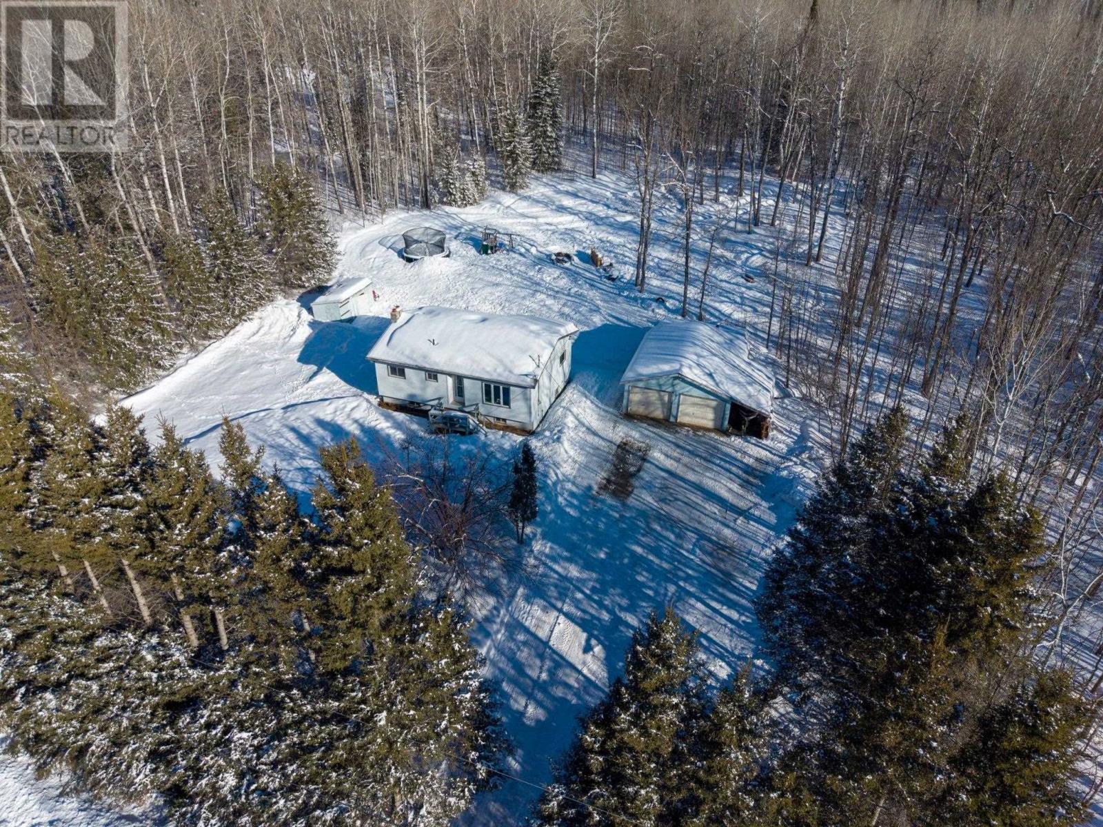 204 Cronk RD, Thunder Bay Rural, Ontario