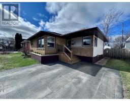 1831 Walsh ST, THUNDER BAY, Ontario