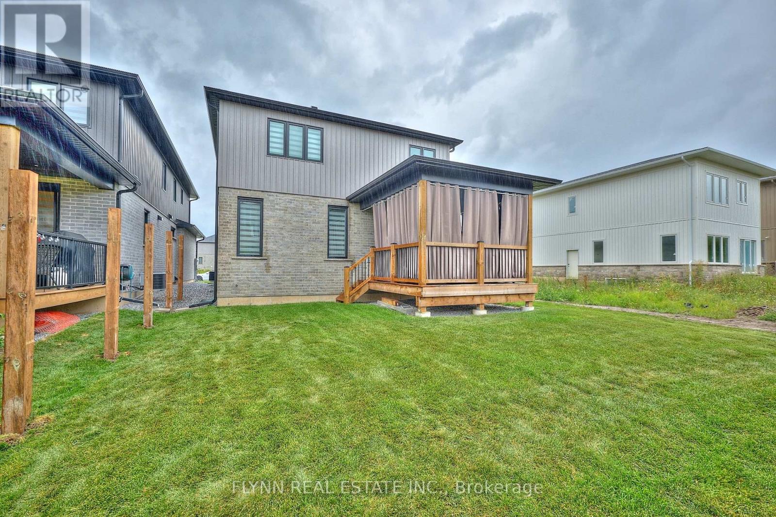 8880 Angie Drive, Niagara Falls, Ontario  L2H 3W8 - Photo 40 - X13154866
