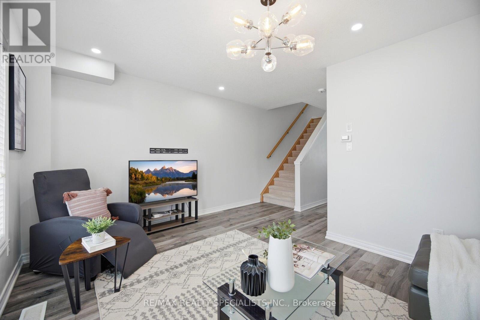 390 Linden Drive, Cambridge, Ontario N3H 0C6 - Photo 10 - X13154946