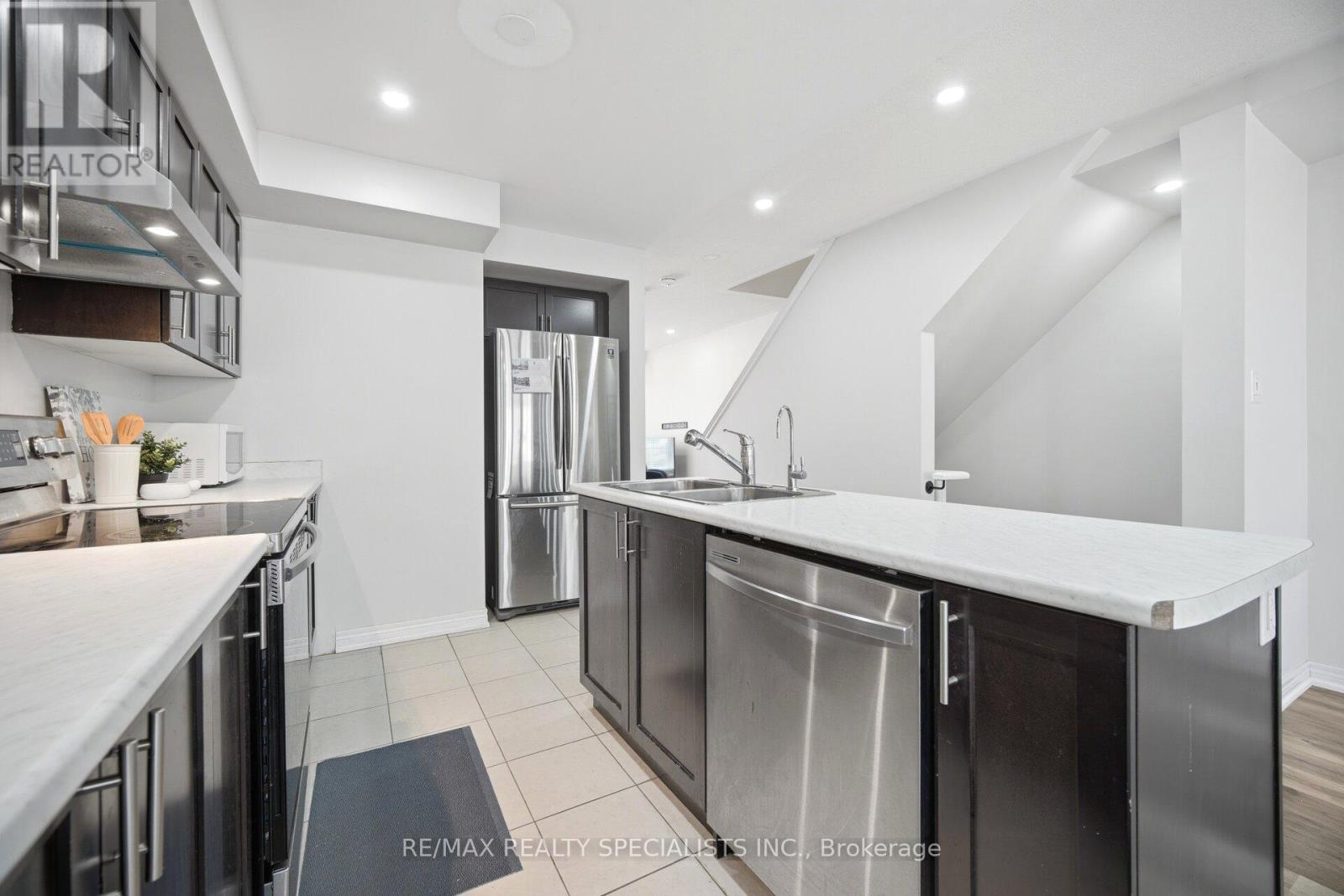 390 Linden Drive, Cambridge, Ontario N3H 0C6 - Photo 16 - X13154946